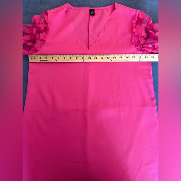 SHEIN Women’s Pink Dress SZ MD Floral Shear Long Sleeve Scalloped Neck Line - Picture 10 of 11
